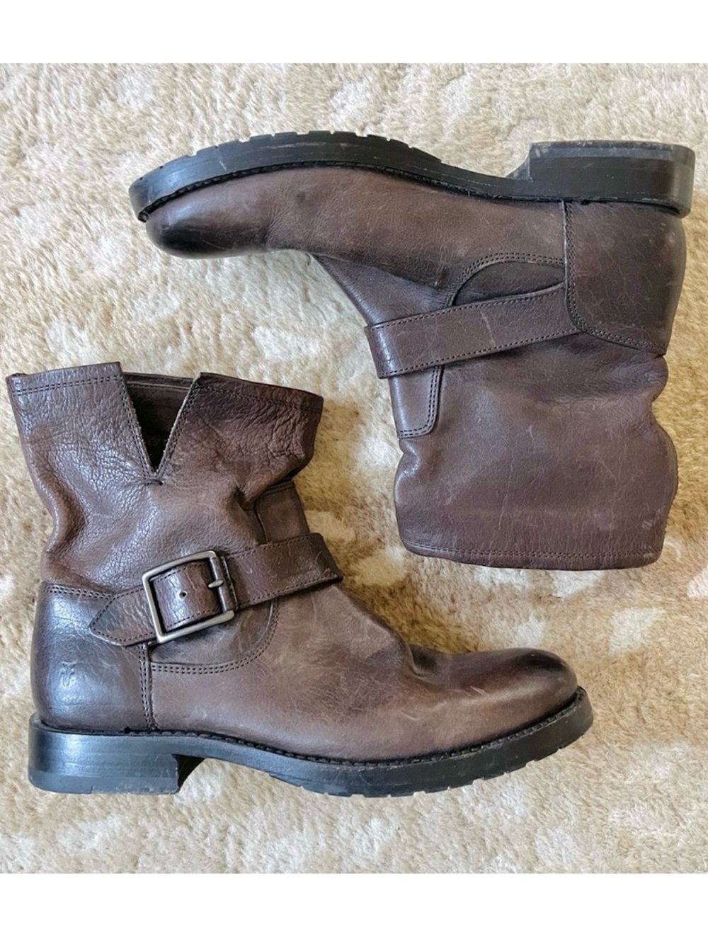 Frye Veronica Ankle Booties In Brown Size 6